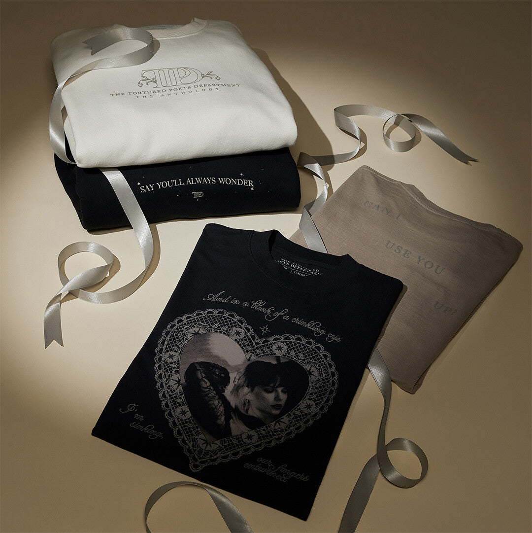 Taylor Swift Blink Of A Crinkling Eye Crop T-Shirt T-Shirts 388807